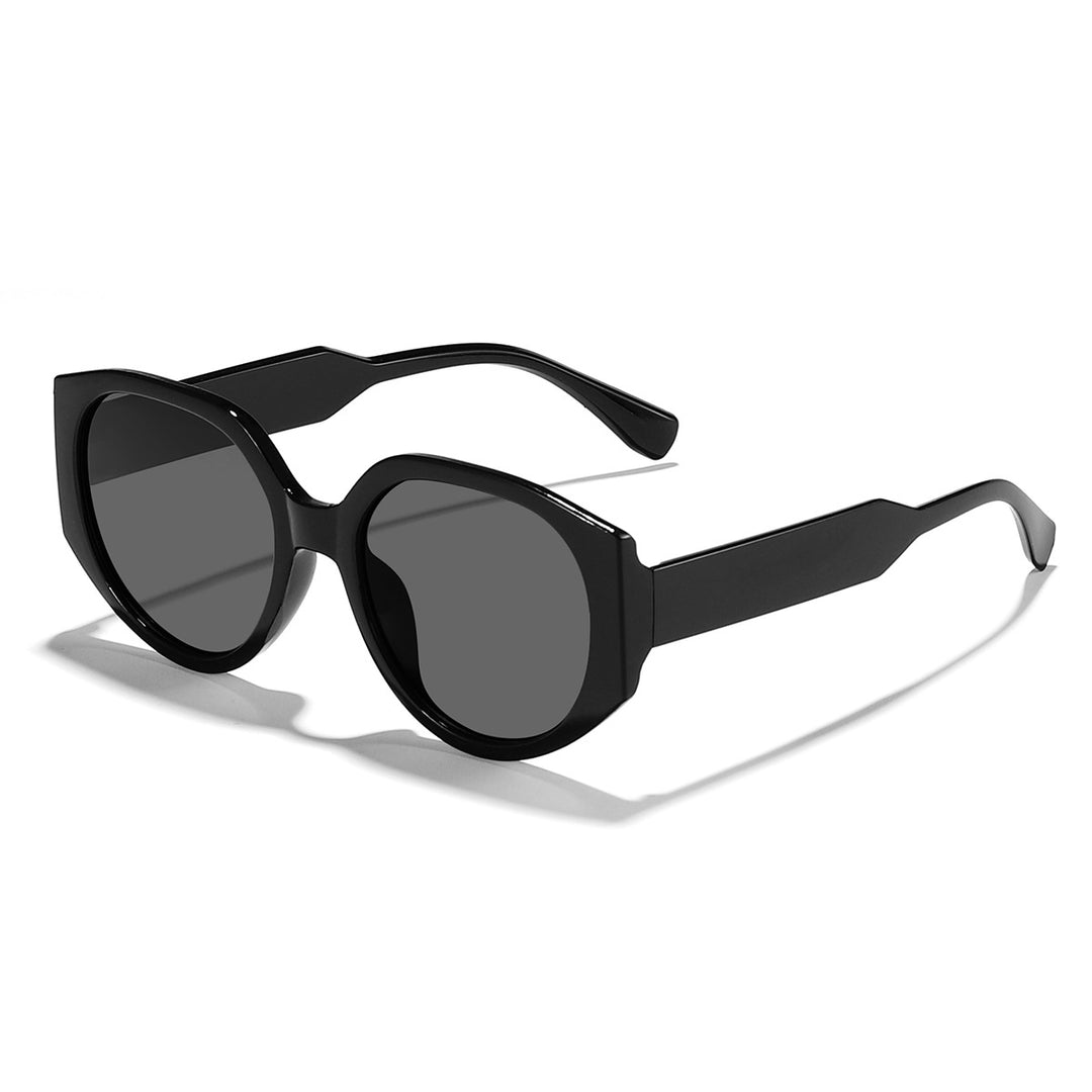 Ladies stylish sunglasses with elegant frame Stornfield