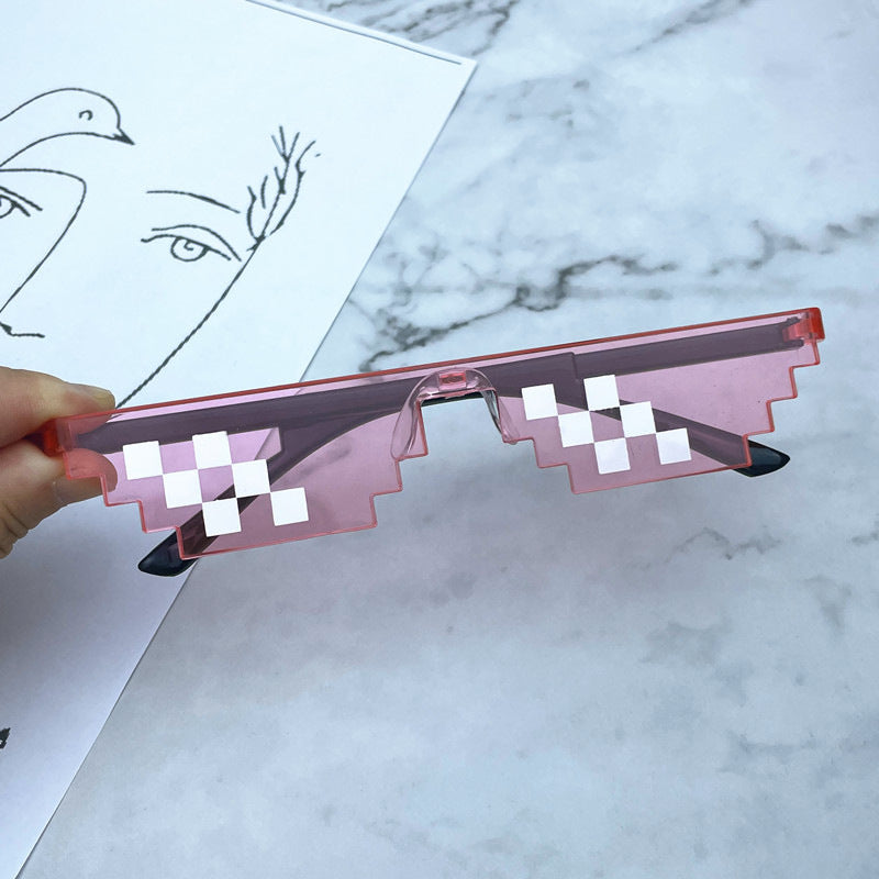 Bold Geometric Frame Sunglasses Stornfield