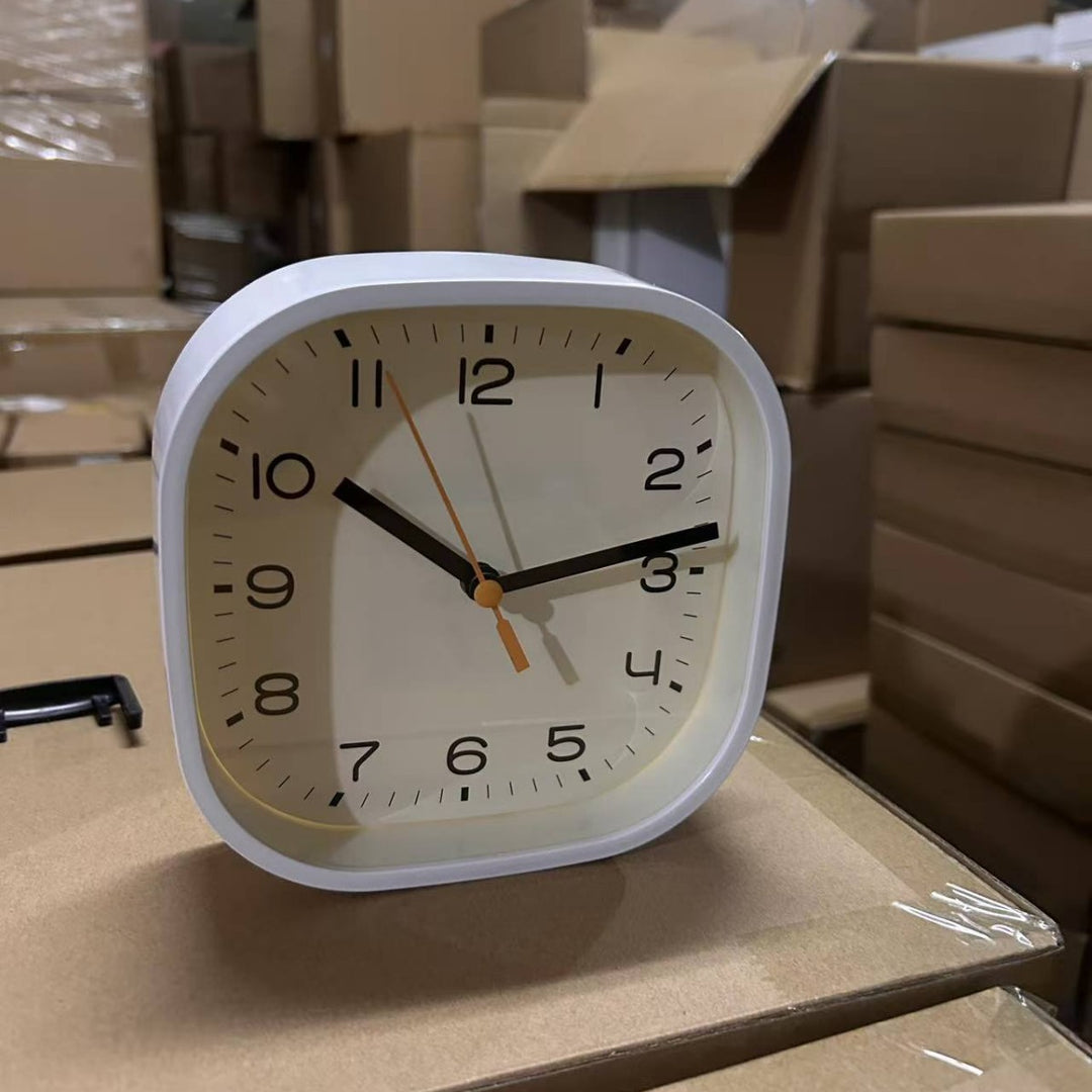 Table clock in modern and minimalist design Stornfield