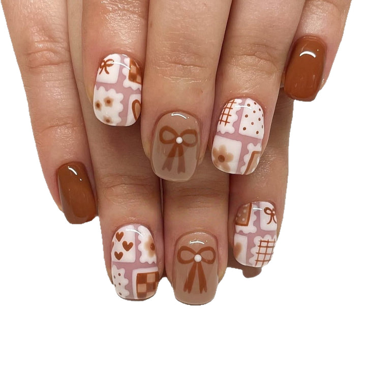 Decorative Press-On Nail Art Kit Stornfield