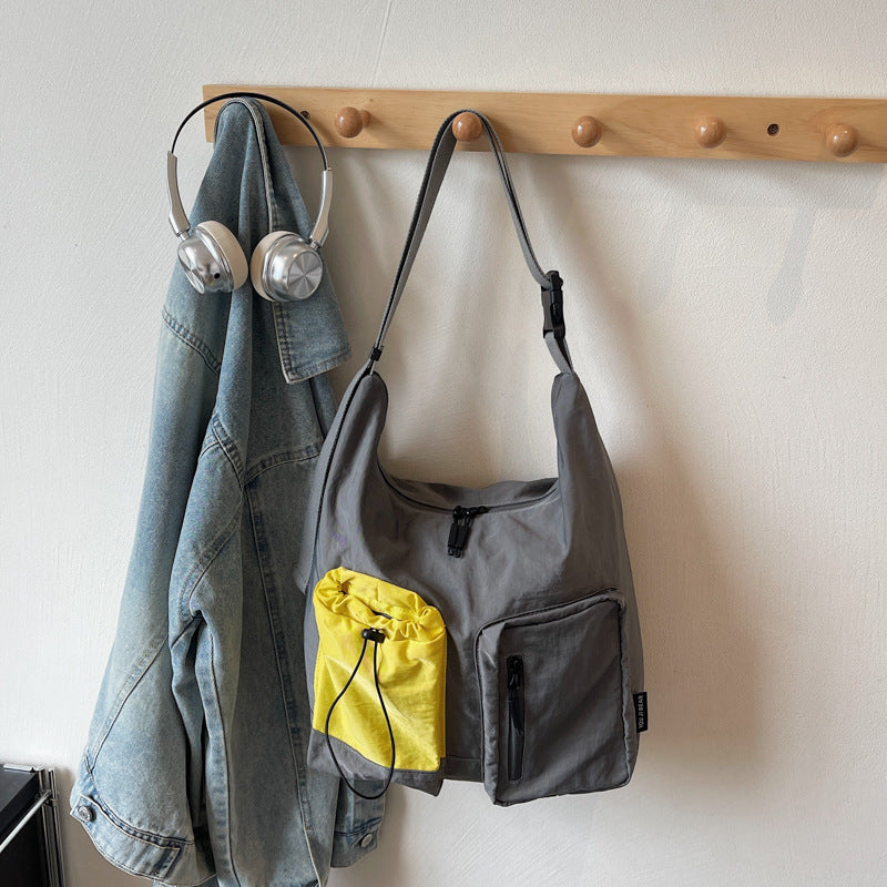Practical Multi-Pocket Shoulder Bag Stornfield