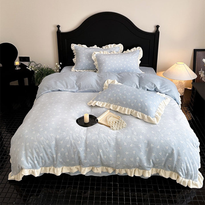 Floral Ruffled Cotton-Look Duvet Cover Set with Decorative Pillow Shams