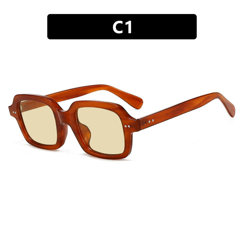 Ladies modern square sunglasses with wide frame and elegant design Stornfield