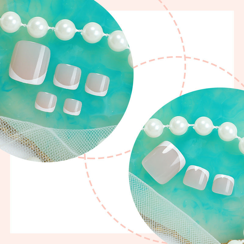Artificial nail set with glossy high-gloss surfaces and elegant shapes Stornfield
