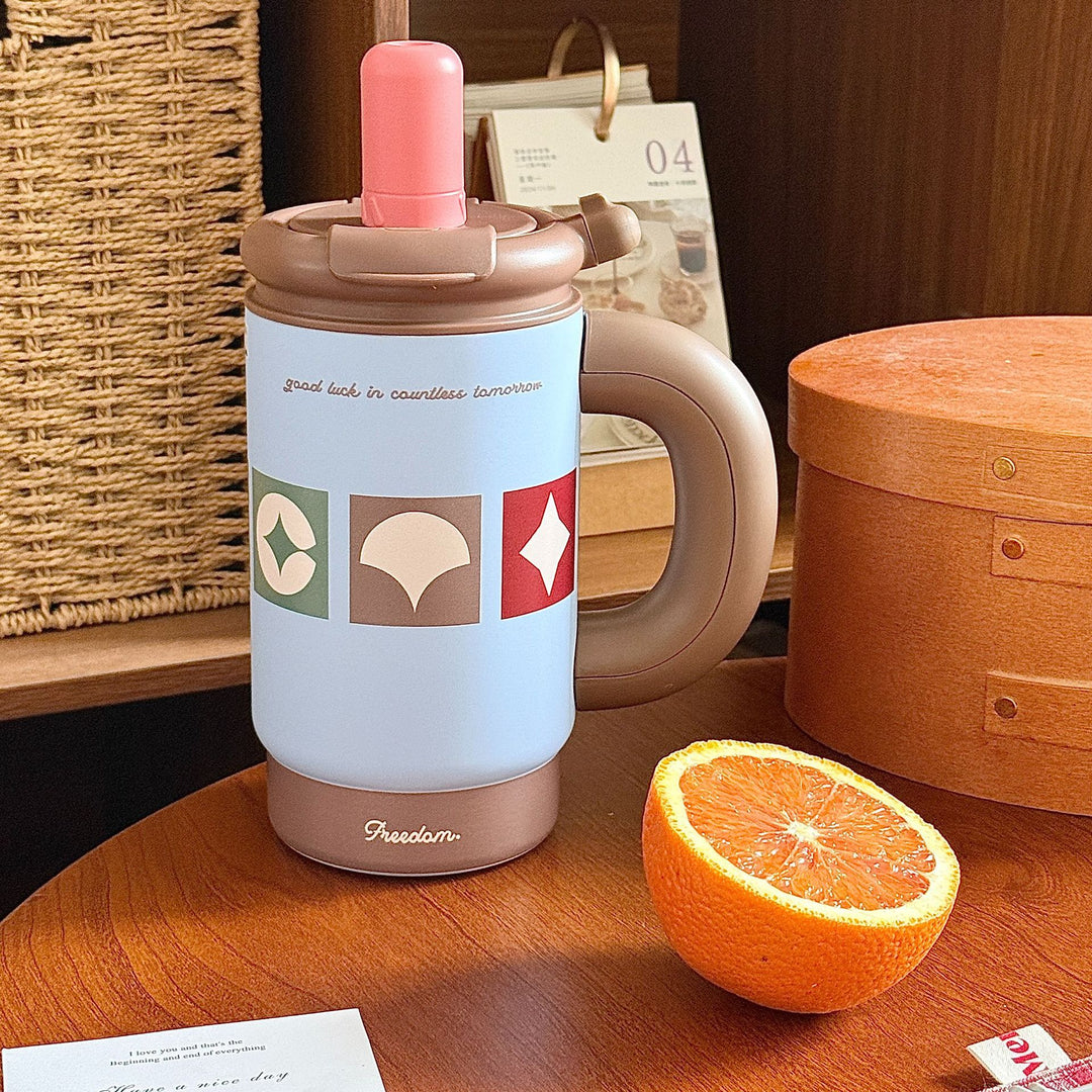 Women's drinking container with cheerful cat design Stornfield