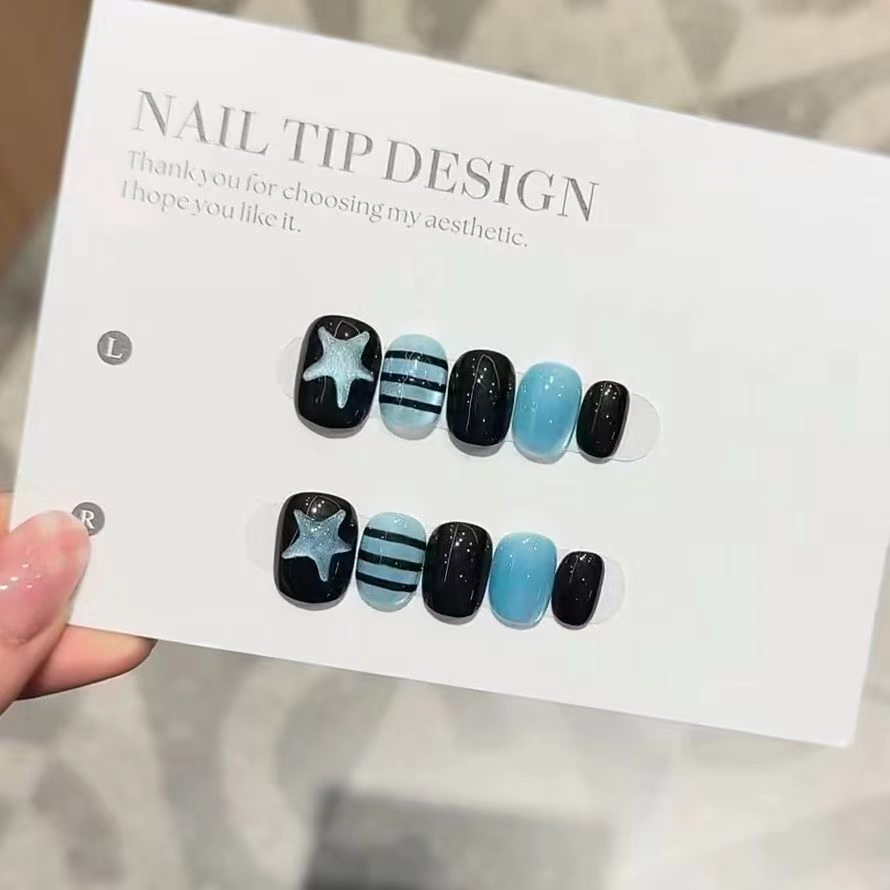 Glamorous Star and Stripe Press-On Nails Stornfield