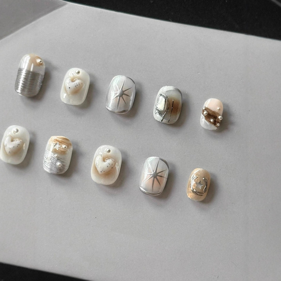 Artistic 3D Shell-Theme Press-On Nail Set