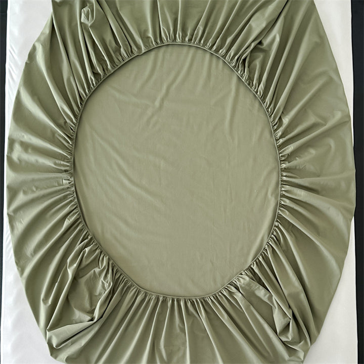 Fine jersey fitted sheet set with extra-elastic around rubber and smooth finish