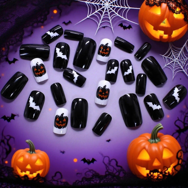 Halloween-Themed Nail Art Set Stornfield