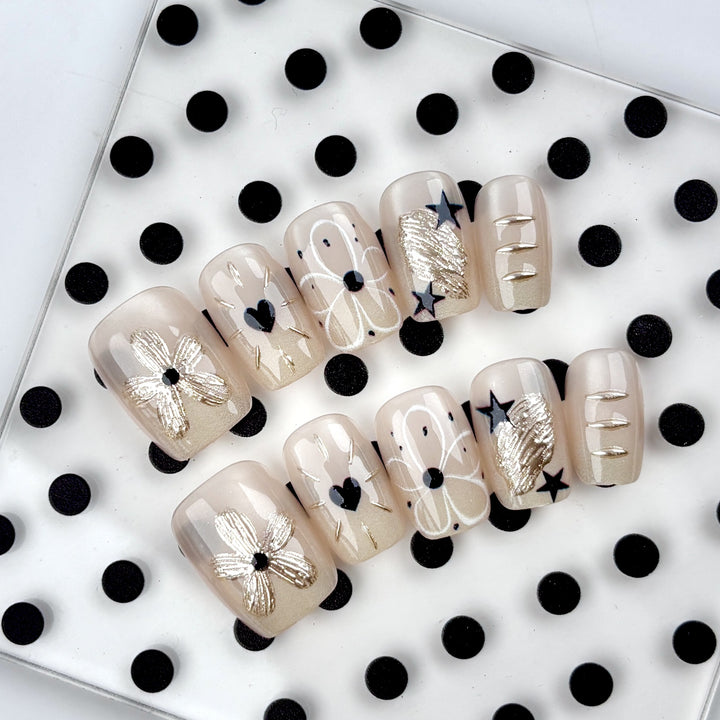 Artistic Custom Press-On Nail Set 1790745511
