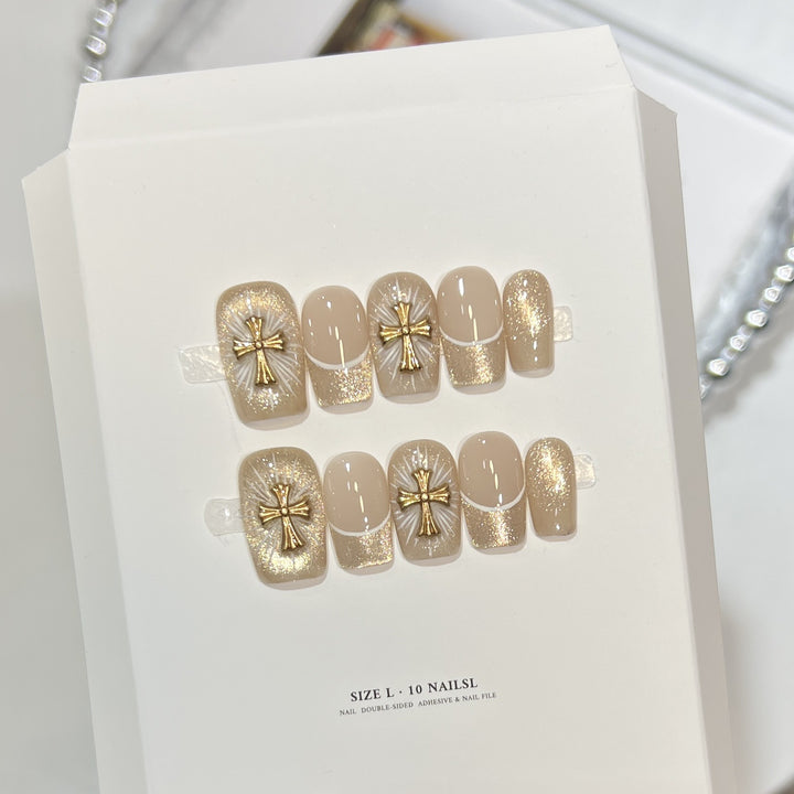 Elegant Adhesive Nail Art Set Stornfield