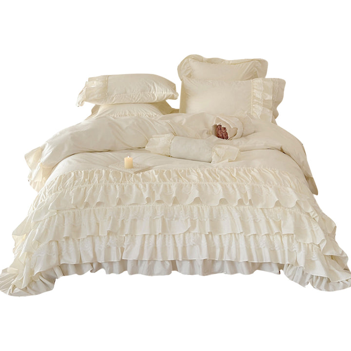 Romantic ruffle bedspread with lace trim