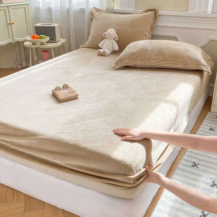 Ultra-Soft Fleece Mattress Protector