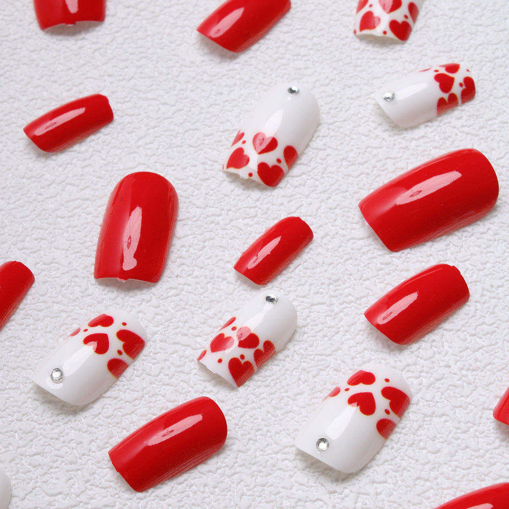Romantic Heart-Inspired Press-On Nails Stornfield