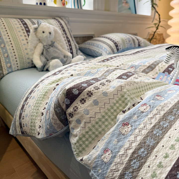 Quilted Cotton Duvet Cover Set with Nordic Reindeer Patchwork