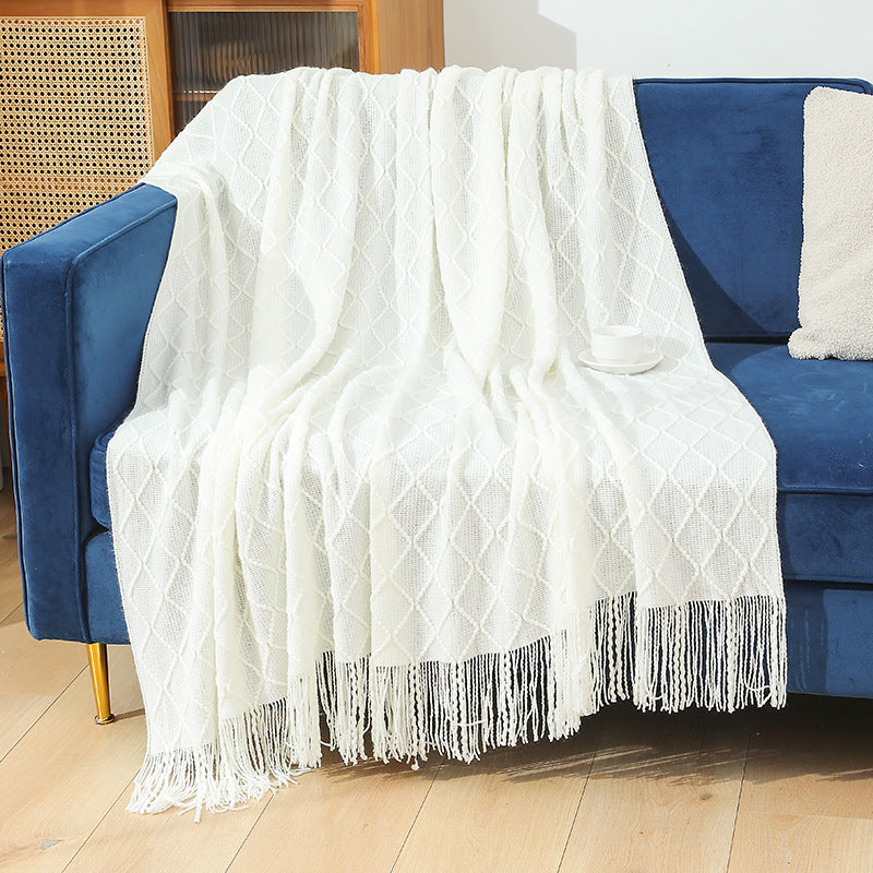 Women High-quality and stylish fleece blanket with modern textured pattern Stornfield