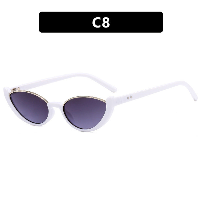 Women's Cat-Eye Sunglasses with Mirrored Lenses and Elegant Frame Stornfield