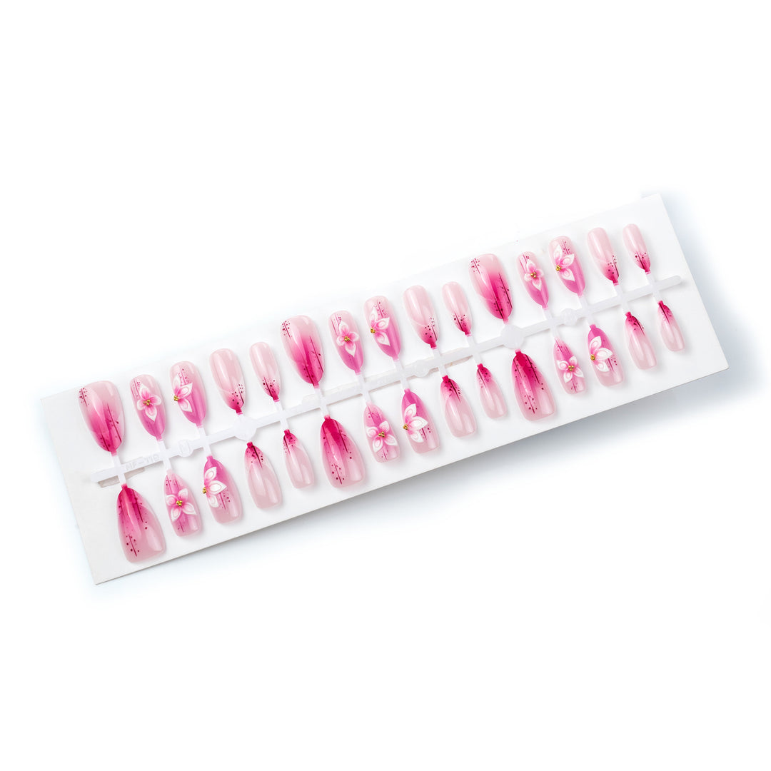 Floral-Inspired 3D Press-On Nail Art Stornfield