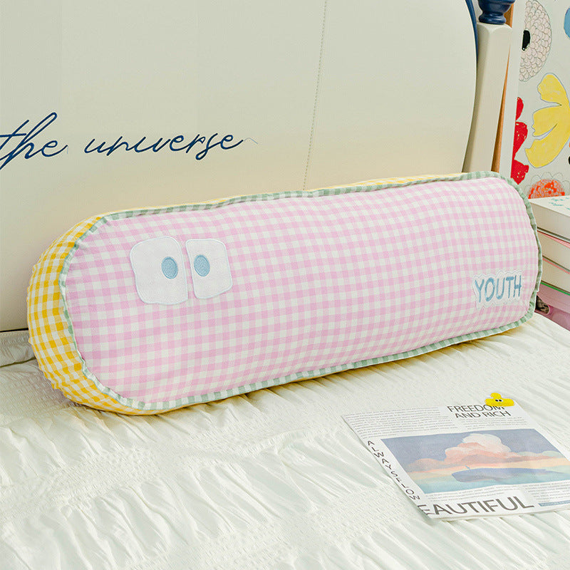 Cushion roll with playful design Stornfield