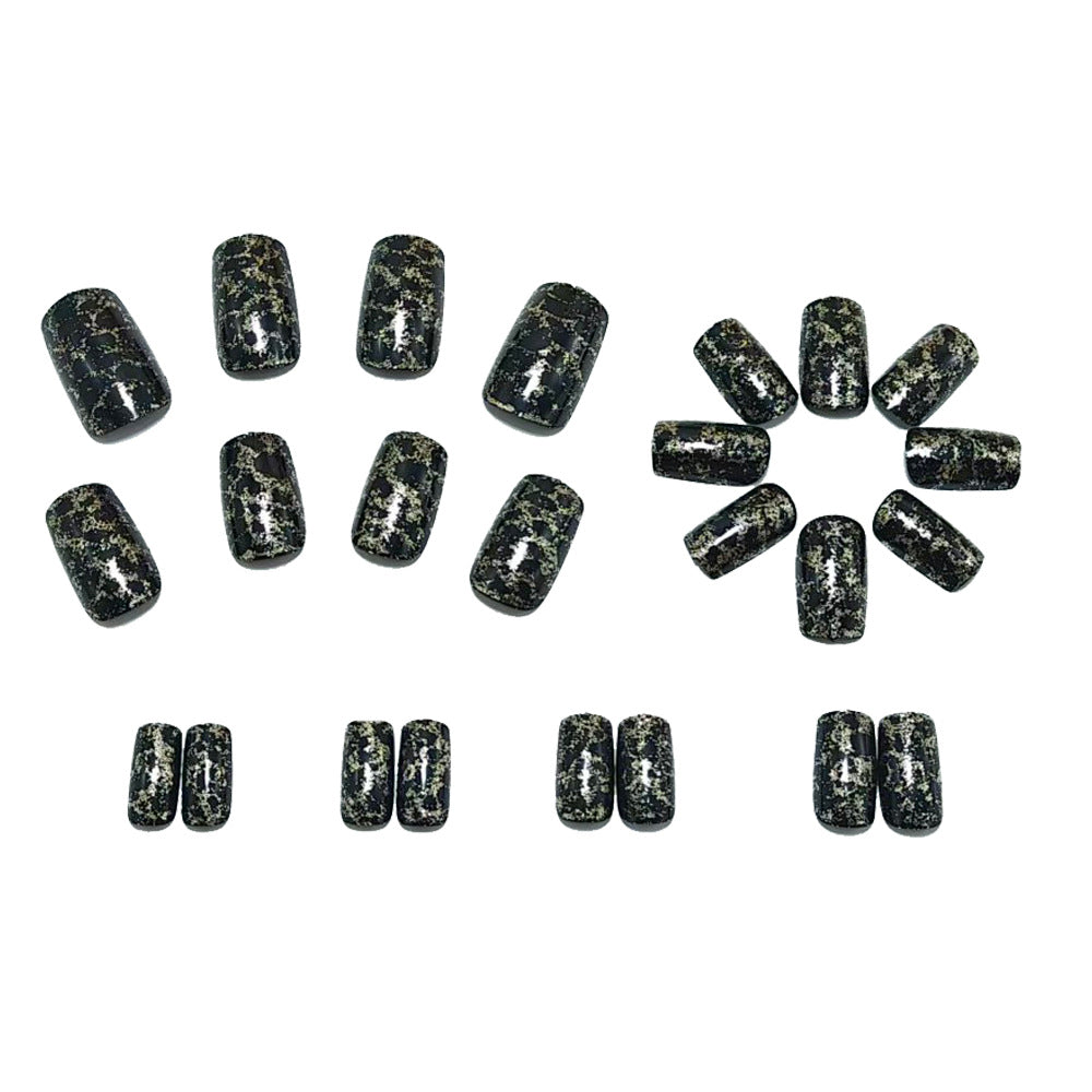 Artificial Nails in Elegant Leopard Design Stornfield