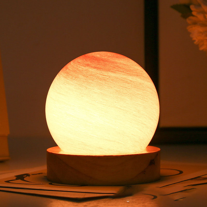 Stornfield | Enchanting Planet Lamp – A Universe of Colors and Dreams