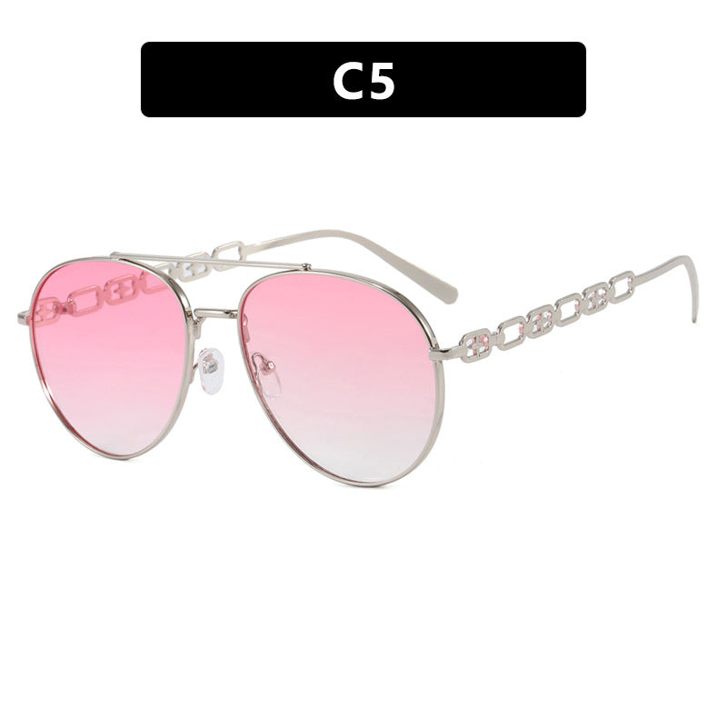 Women's striking sunglasses with luxurious chain detail and polarized lenses Stornfield