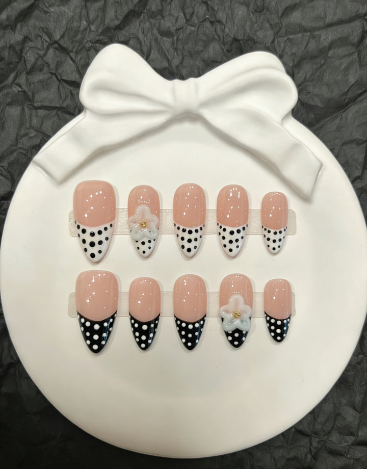 Polka Dot Themed Press-On Nail Collection