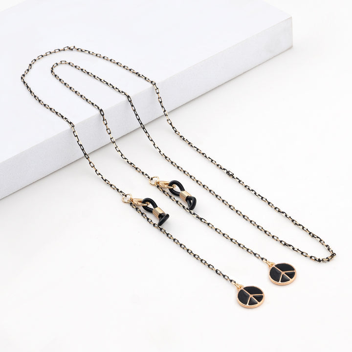 Elegant Geometric Glasses Chain Stornfield