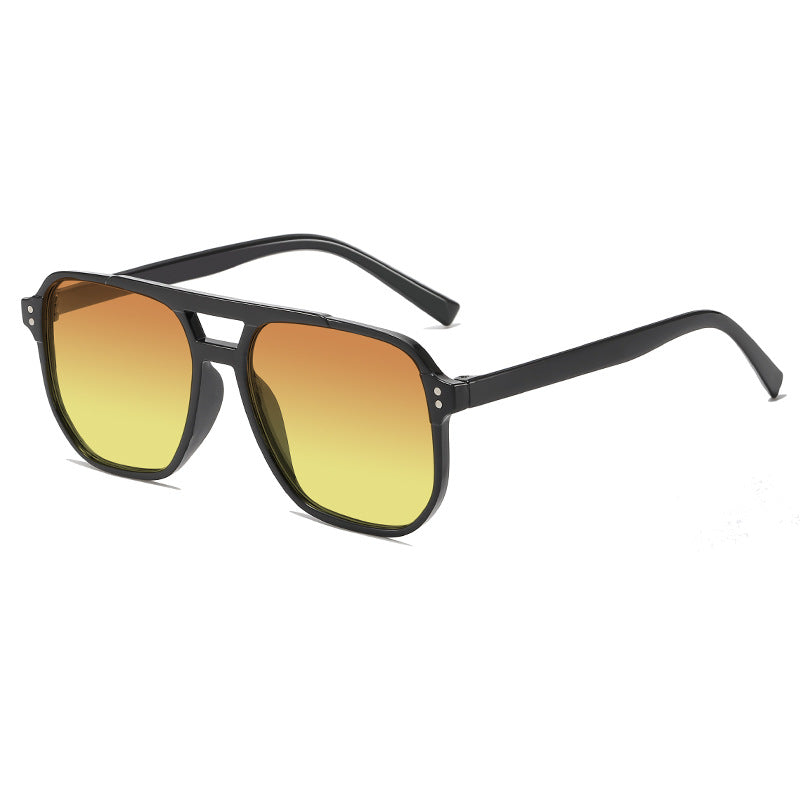Stylish Wide-Frame Sunglasses Stornfield
