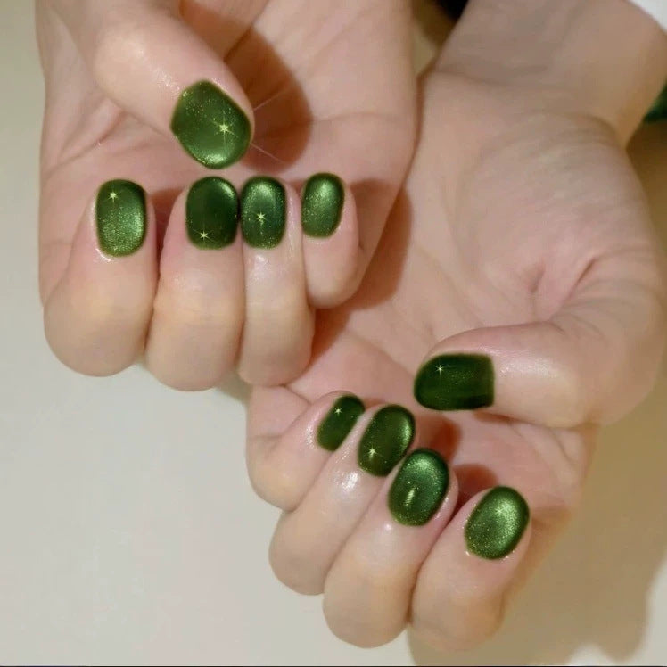 Glittering Matte Finish Press-On Nail Set Stornfield