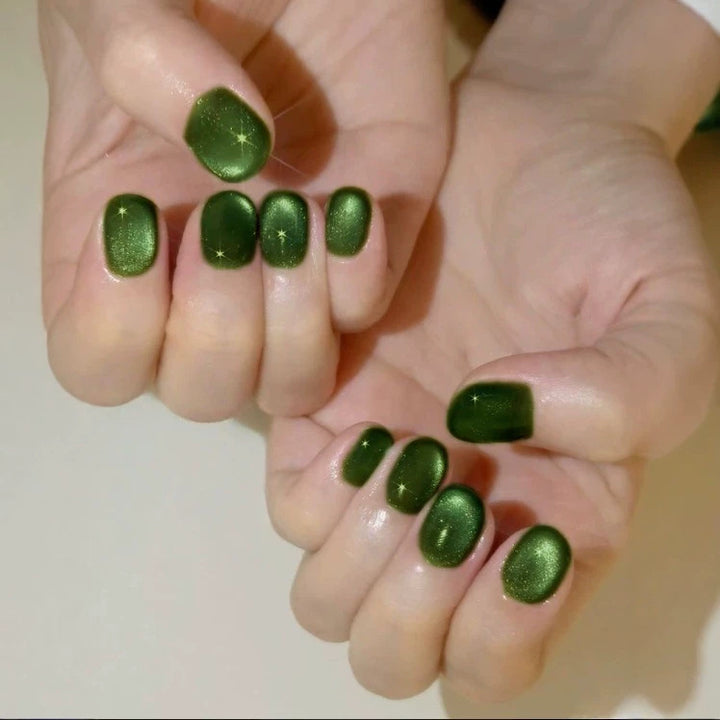 Glittering Matte Finish Press-On Nail Set Stornfield
