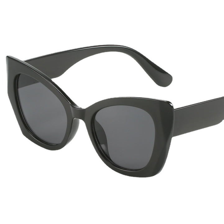 Ladies Fashion Cat-Eye Sunglasses with Elegant Design Stornfield