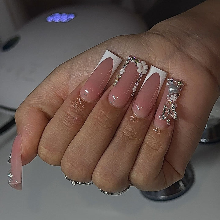 Decorative Acrylic Press-On Nail Set with Rhinestone and Floral Accents Stornfield