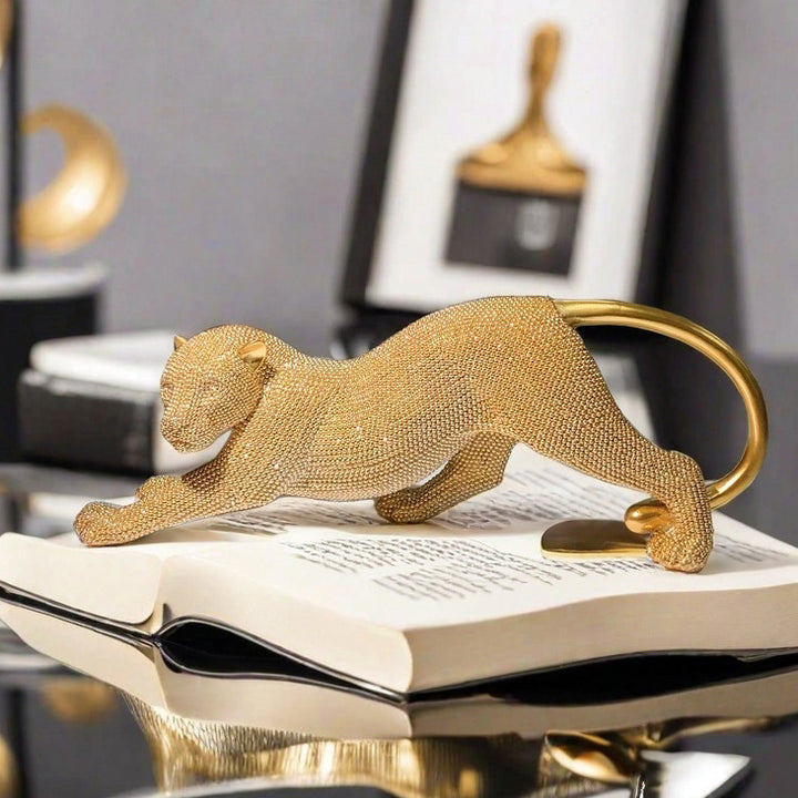 Elegant decorative figure of a panther Stornfield