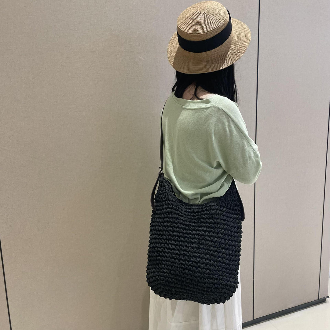 Braided shoulder bag with elegant leather strap Stornfield
