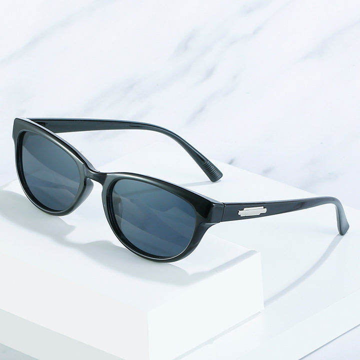 Cat-Eye Shaped Sunglasses Stornfield