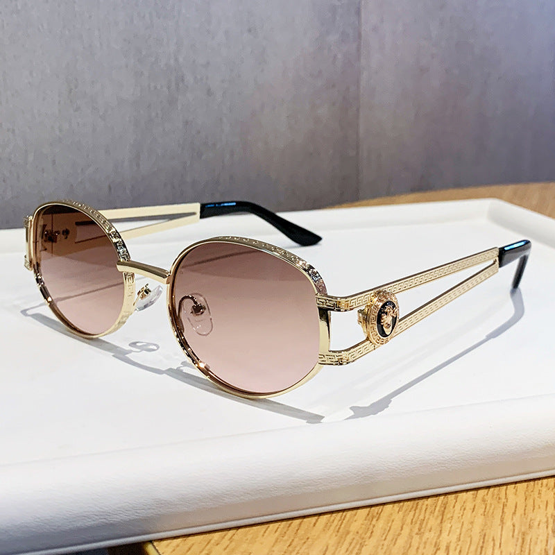 Ladies elegant sunglasses with luxurious frame and delicate design Stornfield