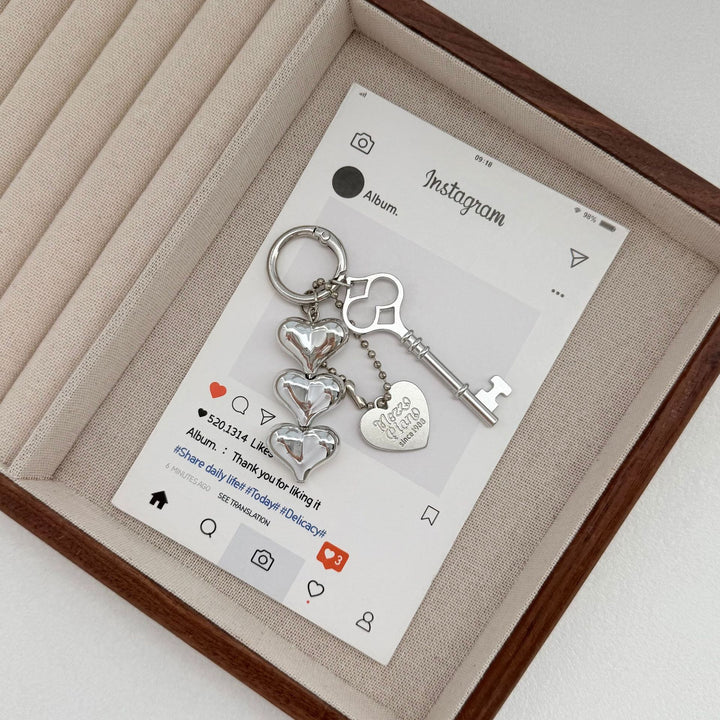 Artistic Heart-Shaped Keychain Stornfield