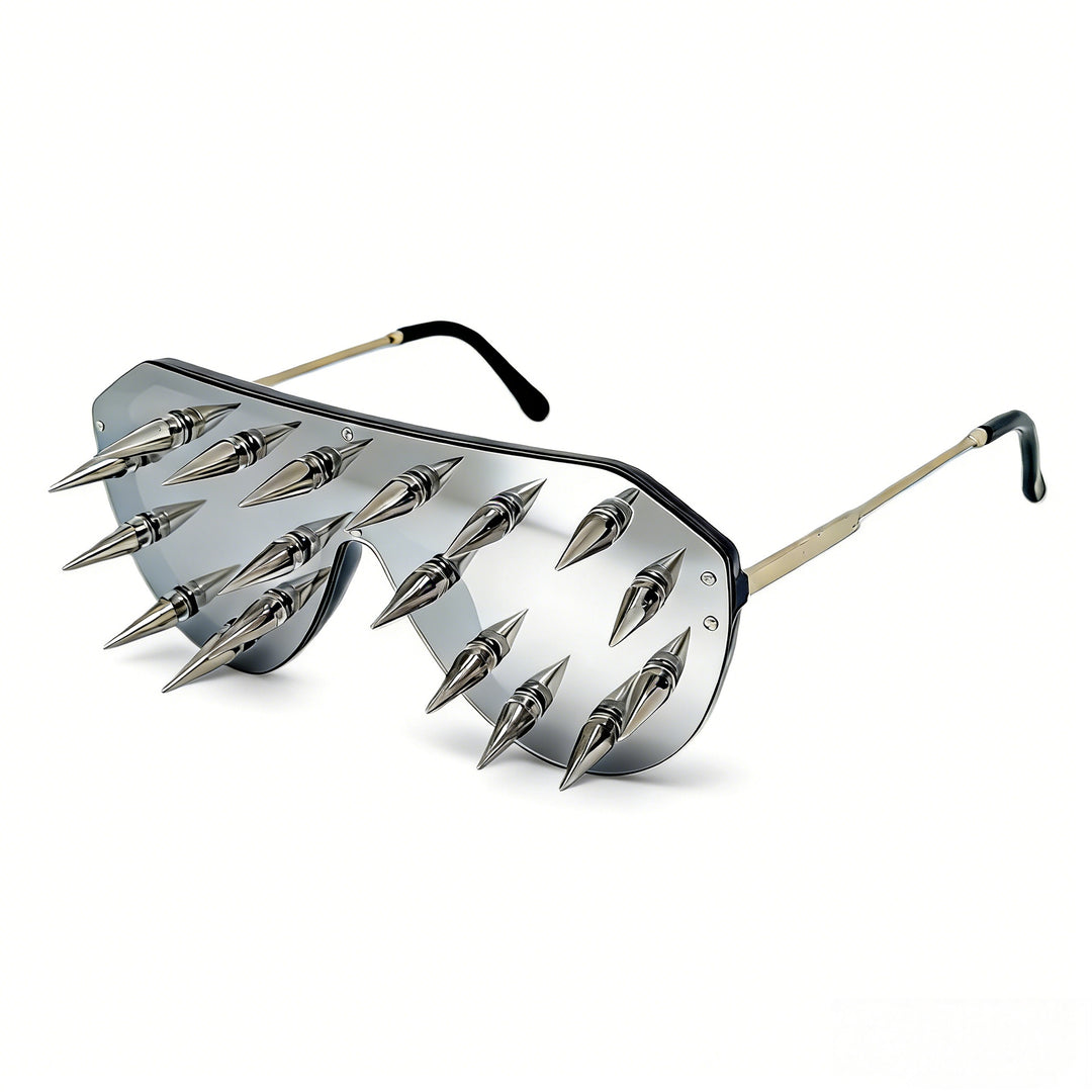 Women striking design sunglasses with spikes Stornfield