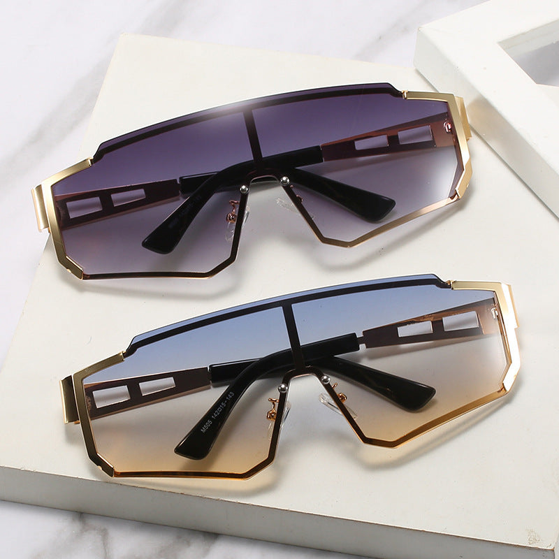 Women futuristic oversized sunglasses Stornfield