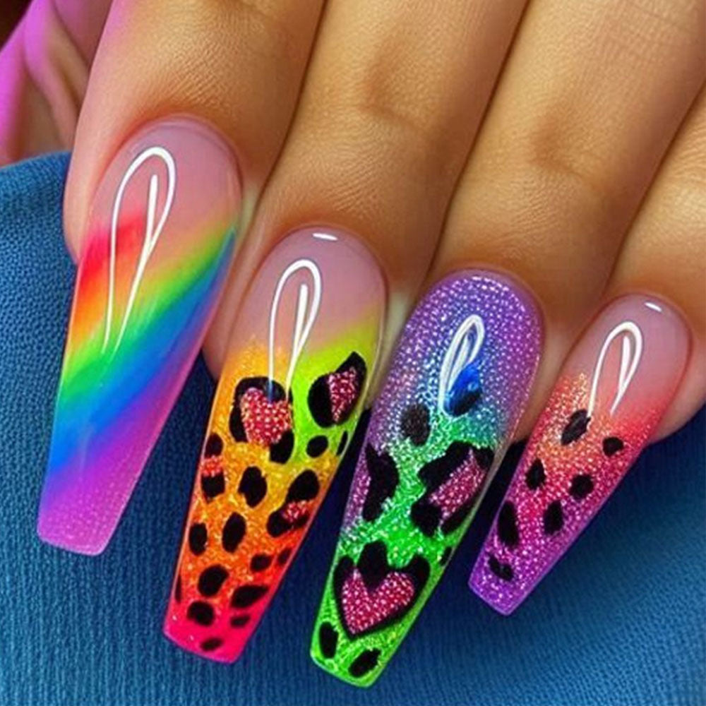 Artificial nails with colorful leopard patterns and glitter effects Stornfield
