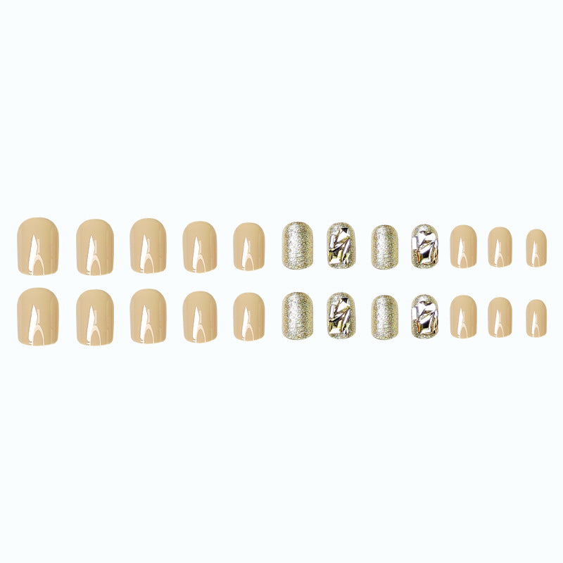 Artful nail art with glitter accents Stornfield