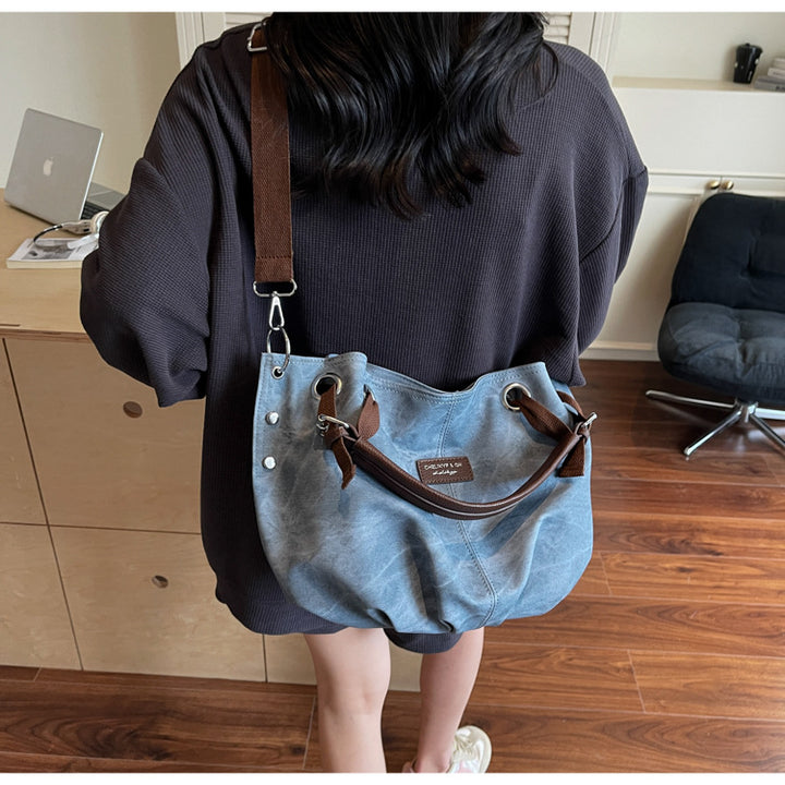 Everyday handbag with innovative carrying system Stornfield
