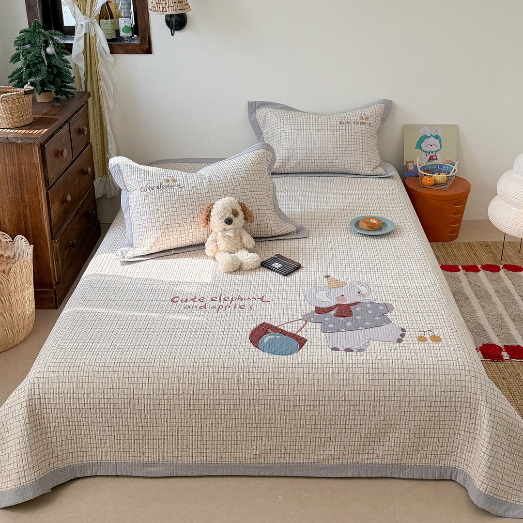 Quilted Bunny Applique Comforter and Pillowcase Set