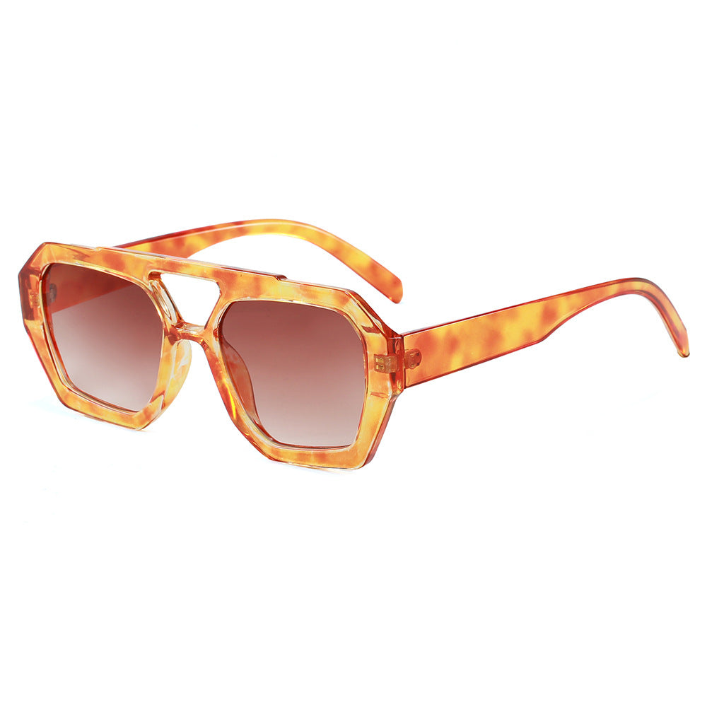 Women's geometric sunglasses in extravagant design Stornfield