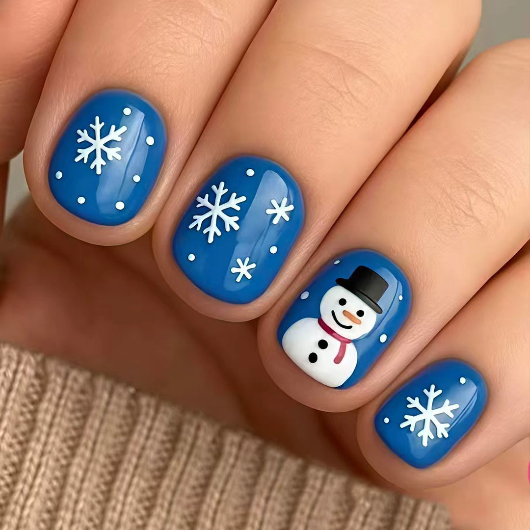 Artificial nails with festive snowman design Stornfield