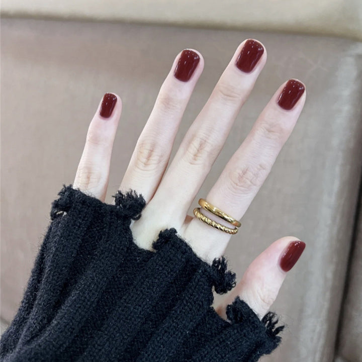 Festive Nail Art Press-Ons Stornfield