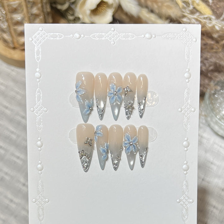 Elegant Stiletto Floral Press-On Nail Set Stornfield