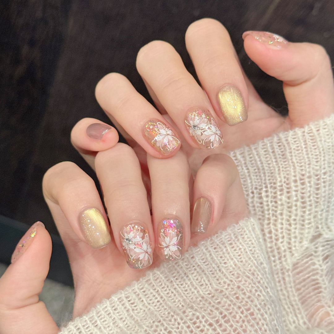 Delicate Floral Accented Press-On Nail Art Set