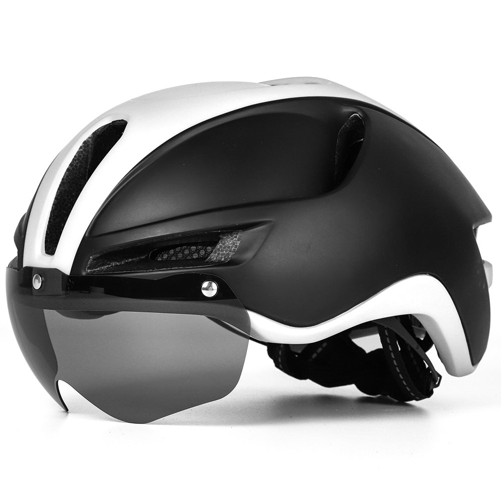 Aerodynamic Cycling Helmet Stornfield